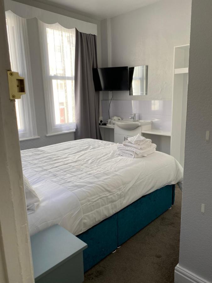 Hotel Sylvern House Scarborough Zewnętrze zdjęcie